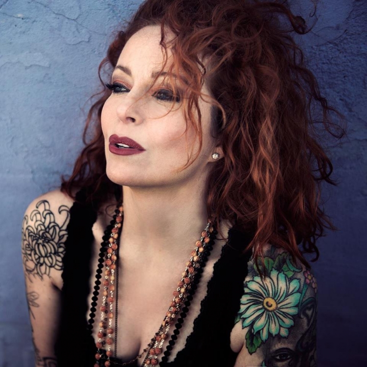 Anneke van giersbergen nl @ Female Metal Event